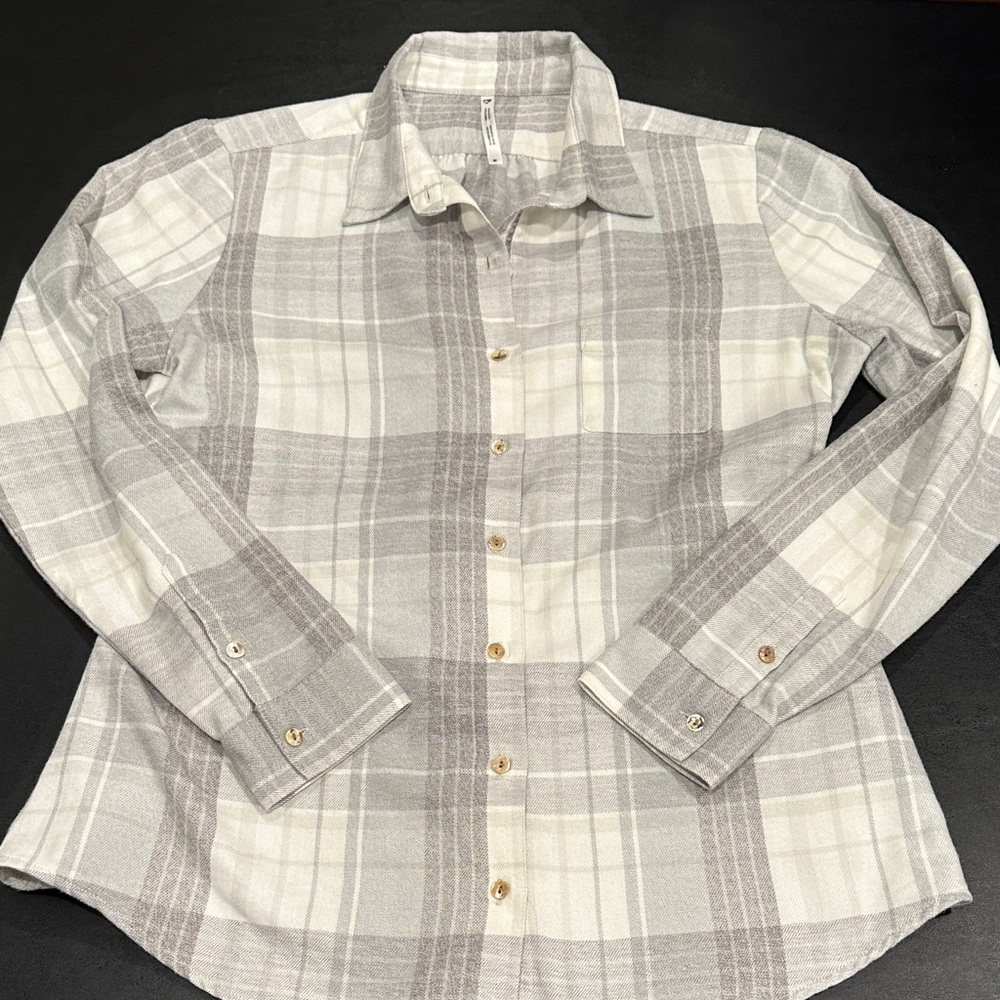 Kuhl Women's Gray Plaid Button Down Shirt